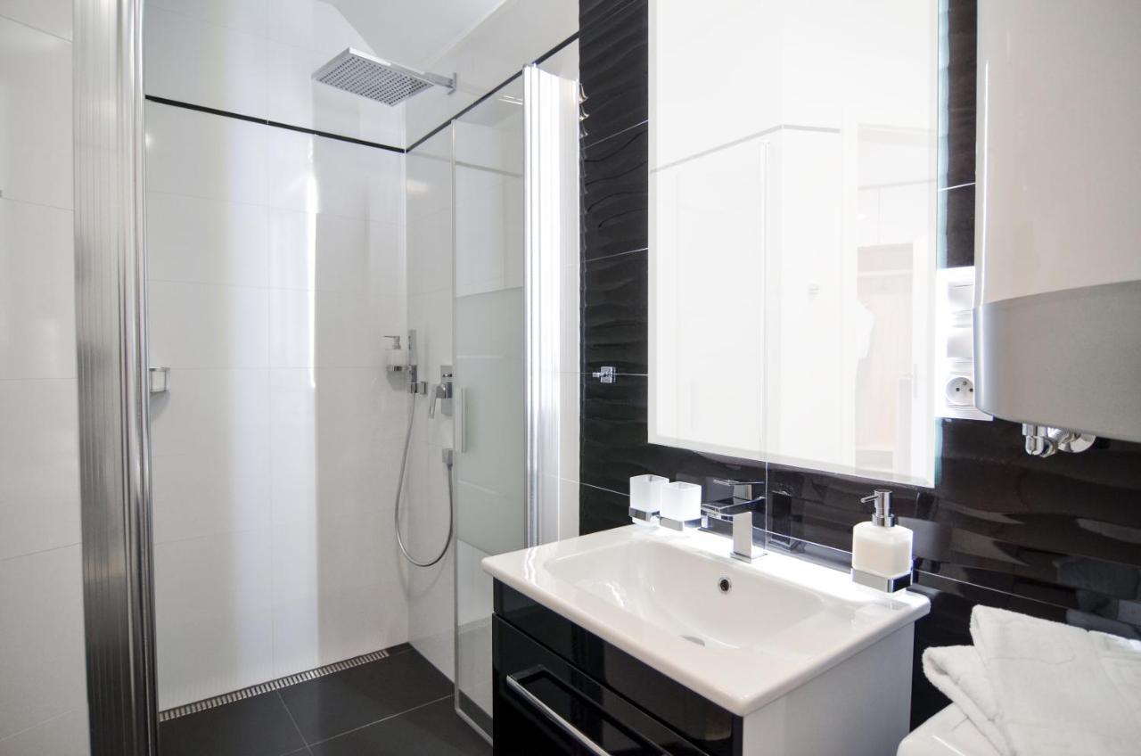 Astrid Apartment *